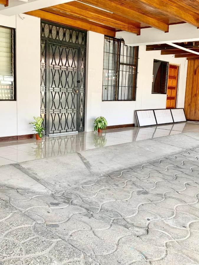 Global House Cr Hostel Backpackers Alajuela Habitacion Compartida 2 Camas Por Habitacion Exterior foto